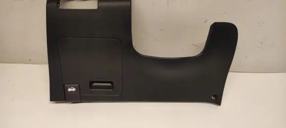 Hyundai i20 (GB IB) Dashboard center trim panel 