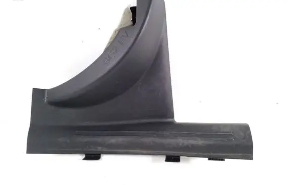 KIA Niro Rear sill trim cover 85886AO000