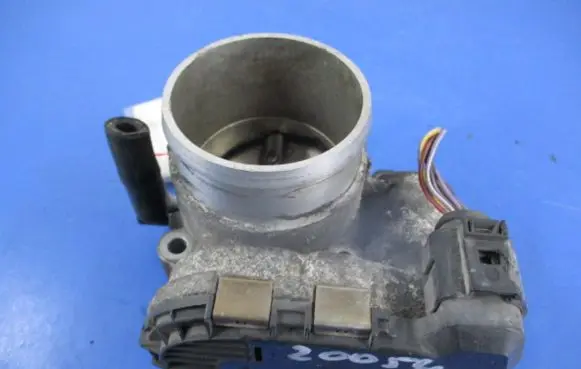 Seat Ibiza II (6k) Throttle body valve 06A133062