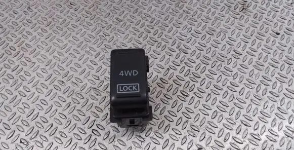 Nissan Murano Z50 Differential lock switch 