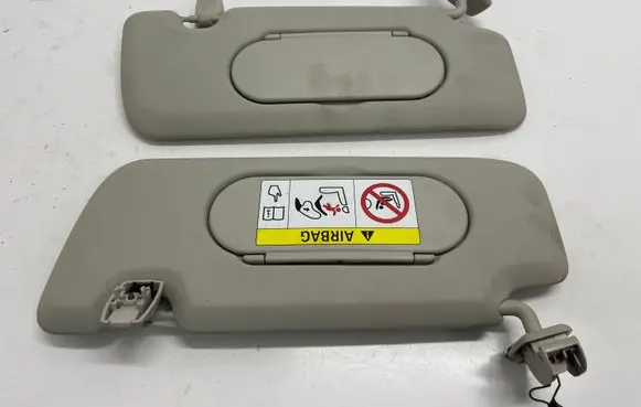 Mini Cooper Countryman F60 Sun visor