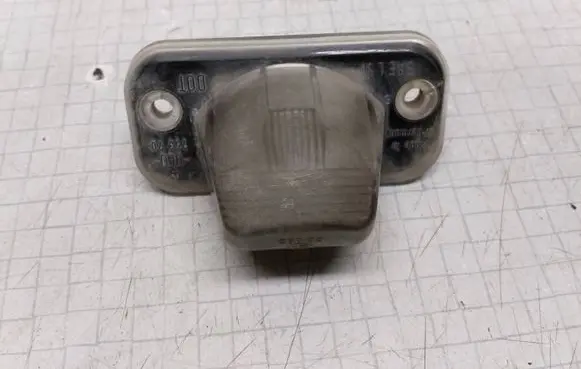 Volkswagen Transporter - Caravelle T4 Number plate light 15370
