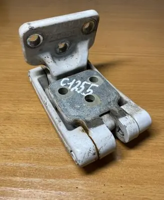 Mercedes-Benz Sprinter W906 Rear door upper hinge A9067400137 C1255