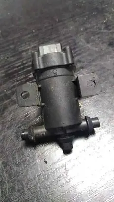 Mercedes-Benz E W210 Turbo solenoid valve 2028000176