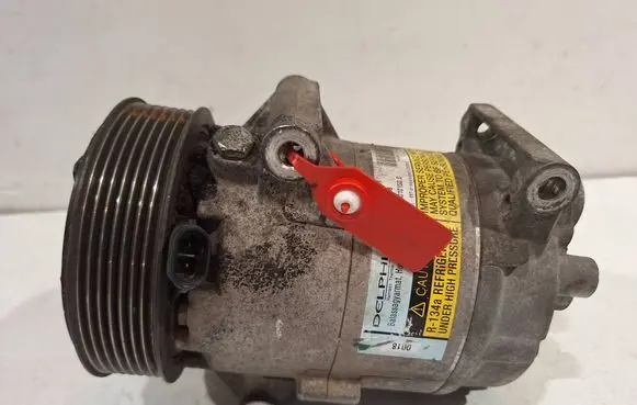 Renault Scenic II - Grand scenic II Air conditioning (A/C) compressor (pump) 8200309193