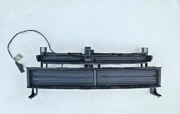 BMW X1 F48 F49 Intercooler air channel guide 9319918