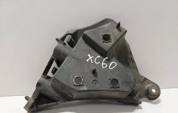 Volvo XC60 Front bumper mounting bracket 30764618