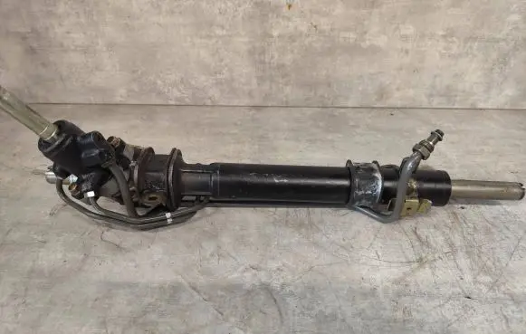 Subaru Forester SG Steering rack