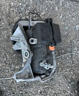 BMW iX1 Air conditioning (A/C) compressor (pump) 5B31E59