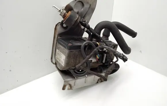 Mercedes-Benz Vito Viano W639 Auxiliary pre-heater (Webasto) 6394461729 6398301861