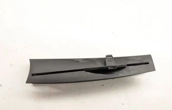 BMW 5 G30 G31 G38 Estate rear side window sun shade/blind 7385394