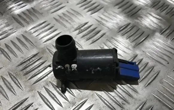 Suzuki Baleno EG Windscreen/windshield washer pump 0602101480 060210-1480