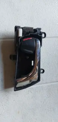 Subaru Legacy Front door interior handle