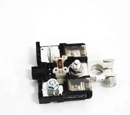 Toyota RAV 4 (XA40) Positive wiring loom 