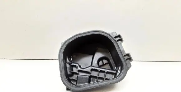 BMW 3 E90 E91 Headlight/headlamp dust cover