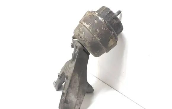 Audi Q5 SQ5 Engine mounting bracket 4F0199308P