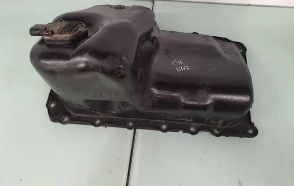 BMW 3 E46 Oil sump 11137568565