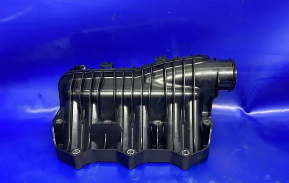 Ford Focus Intake manifold CM5G9424FA