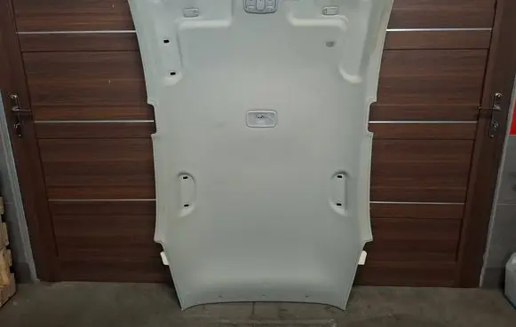 KIA Rio Headlining 