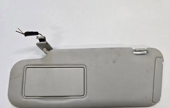 Mazda CX-7 Sun visor