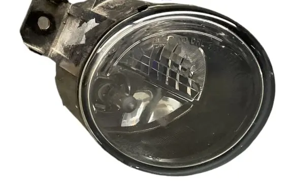 Nissan Note (E11) Front fog light