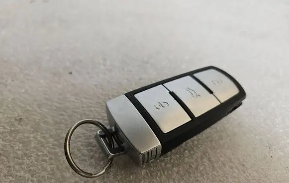 Volkswagen PASSAT B6 Ignition lock
