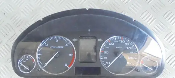 Peugeot 407 Speedometer (instrument cluster) 9658137280