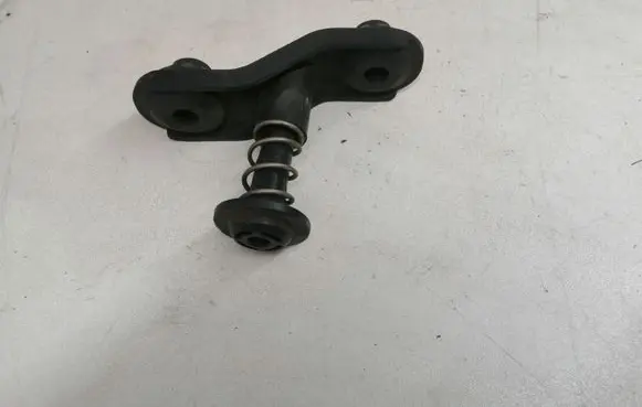Saab 9-5 Radiator mount bracket 4577722