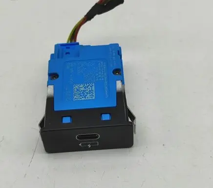 BMW X6 G06 USB socket connector 5A84164