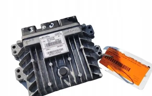 Renault Twingo III Engine ECU kit and lock set 28278521