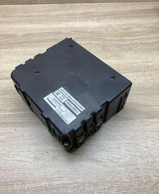 Lexus RX 330 - 350 - 400H Brake system control unit/module 8968033010