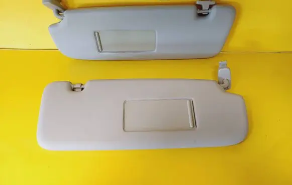Volkswagen Fox Sun visor