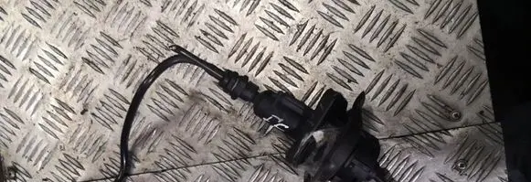 Ford Focus Clutch master cylinder 3m517a543ae
