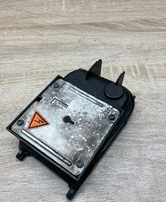 Volkswagen PASSAT B6 Xenon control unit/module 89390030 3C0941608