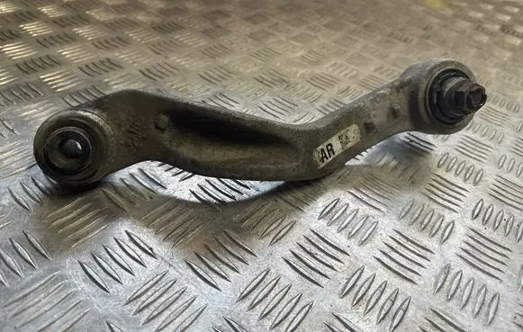 Rear control arm
