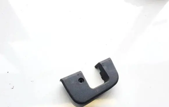 Mercedes-Benz C W203 Other interior part a2037230124