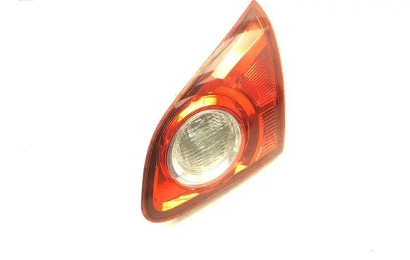 Tailgate rear/tail lights
