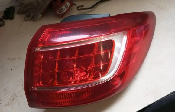 KIA Sportage Rear/tail lights 924203W010