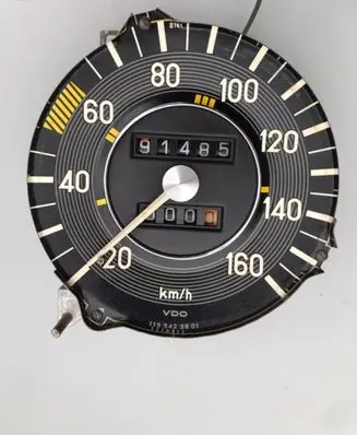 Mercedes-Benz COMPAKT W115 Speedometer (instrument cluster)