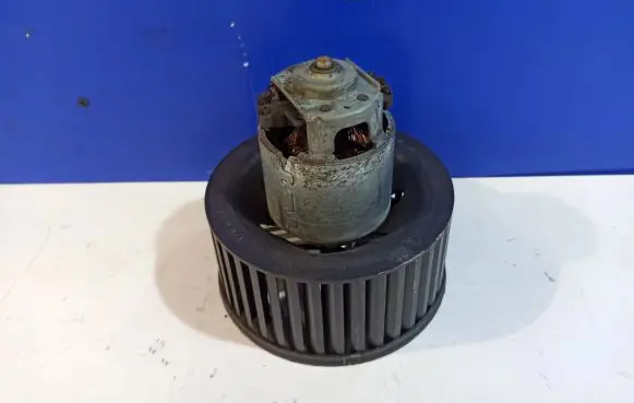 Saab 9-3 Ver1 Heater fan/blower 13250116