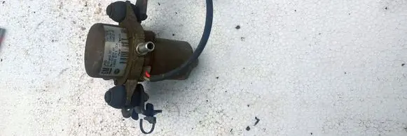 Opel Mokka Vacuum pump 95073598
