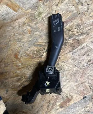 Volkswagen Golf Plus Indicator stalk 1K0953513F 01103511