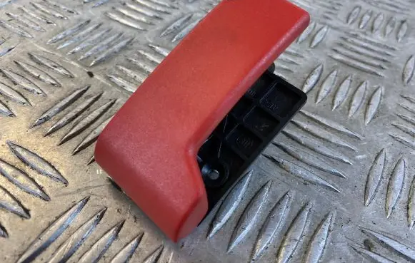 Mercedes-Benz B W245 Engine bonnet (hood) release handle A1248800320