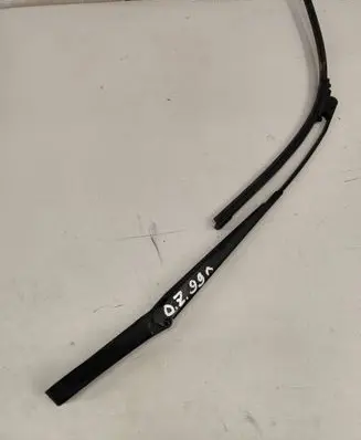 Opel Zafira A Front wiper blade arm 90582558