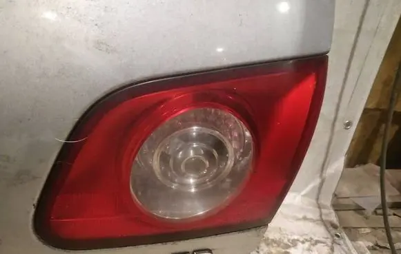 Volkswagen PASSAT B6 Tailgate rear/tail lights 