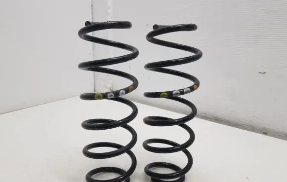 Volkswagen Polo V 6R Rear coil spring