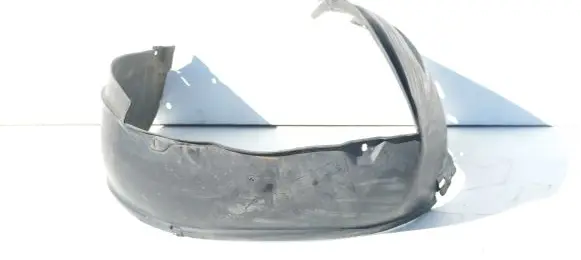 Audi A6 S6 C4 4A Front wheel arch liner splash guards 4A0821172B