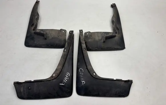 Skoda Fabia Mk1 (6Y) Mudguards set 6Y0821820 6Y0821819 6Y9821821A