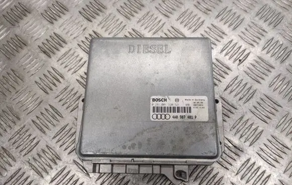 Audi A6 S6 C4 4A Engine control unit/module 4A0907401P 0281001320 20R0596