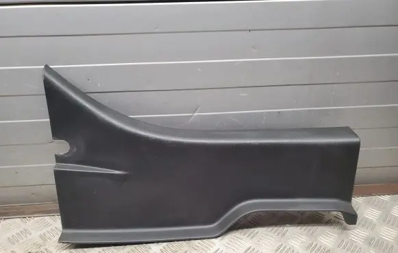Dodge RAM (C) pillar trim 1EB80XDVAA